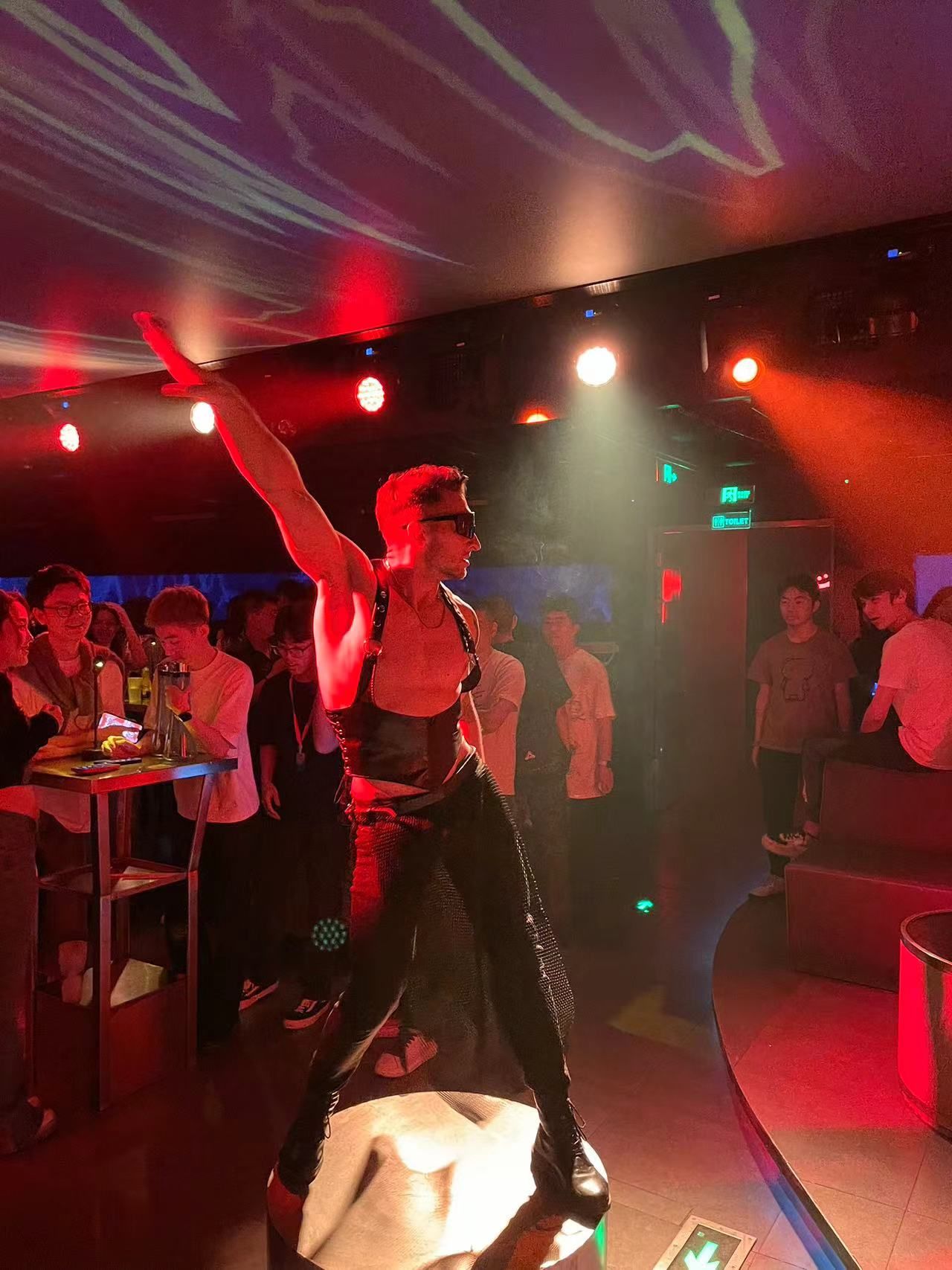 潍坊商务ktv多少钱一个小时详解-昌邑市ktv预定